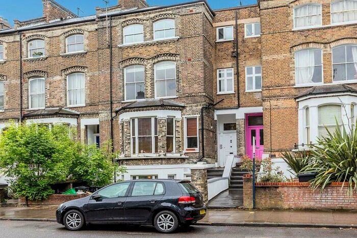 4 Bedroom Flat To Rent In Tufnell Park Road, Tufnell Park, N7