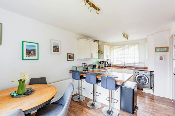 3 Bedroom Terraced House For Sale In Flaxwell Court, Northampton, Northamptonshire, NN3
