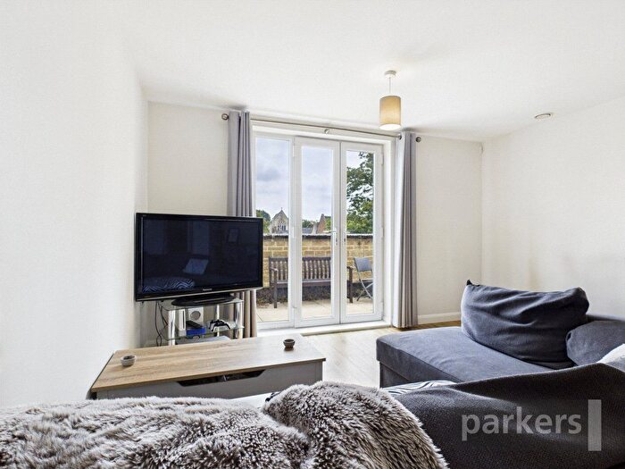 1 Bedroom Flat For Sale In Marriotts Walk, Witney, Oxfordshire, OX28