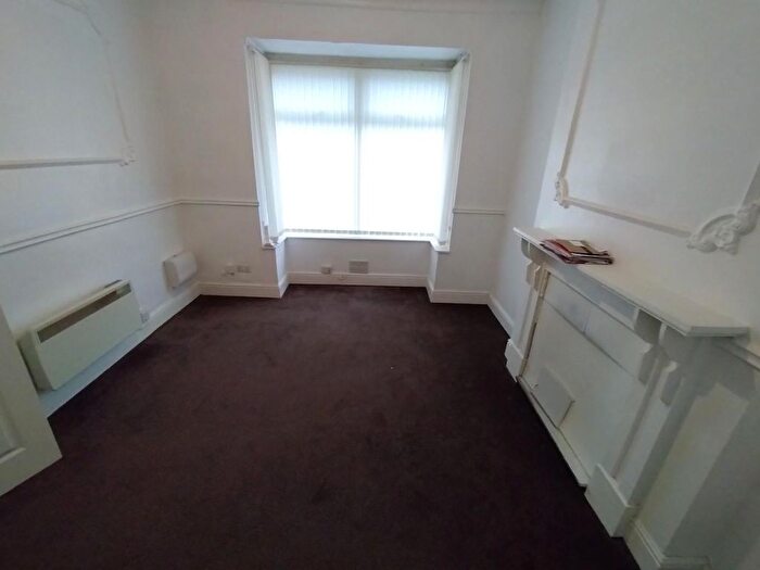 1 Bedroom Flat To Rent In Broad Road, Acocks Green, Birmingham, B27