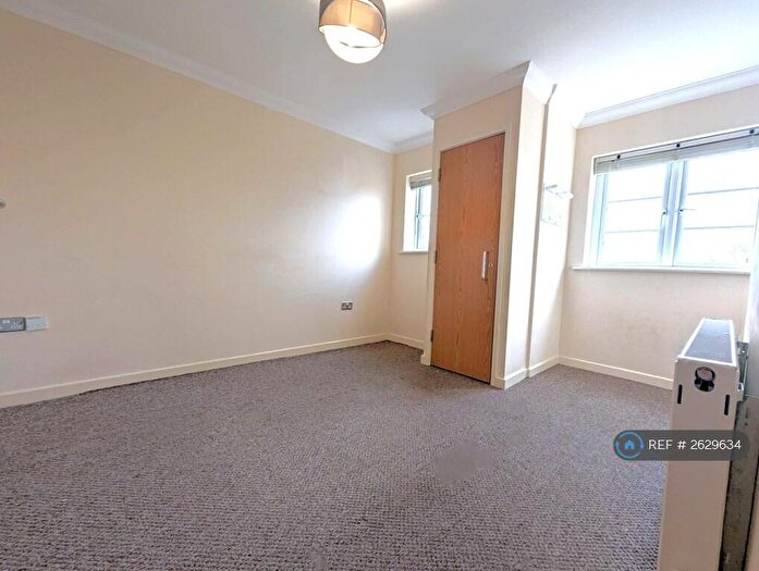 1 Bedroom Flat To Rent In Grove Road, Luton, LU1