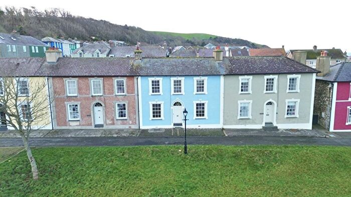 4 Bedroom Town House For Sale In Belle Vue Terrace, Aberaeron, SA46
