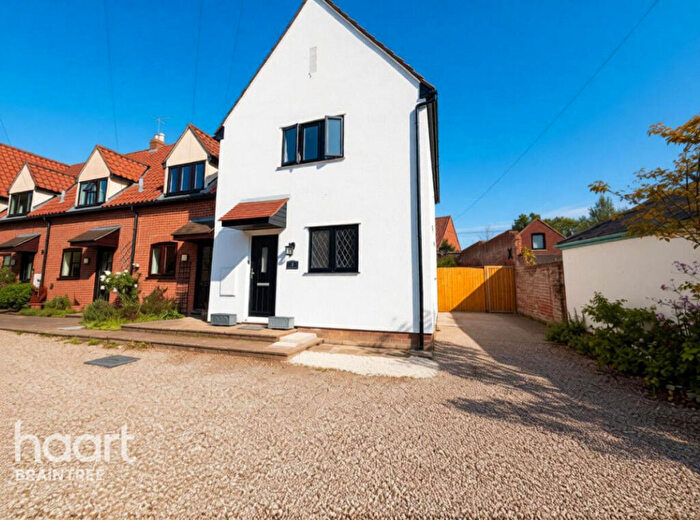 2 Bedroom End Of Terrace House For Sale In Old Mill Chase, Braintree, CM7