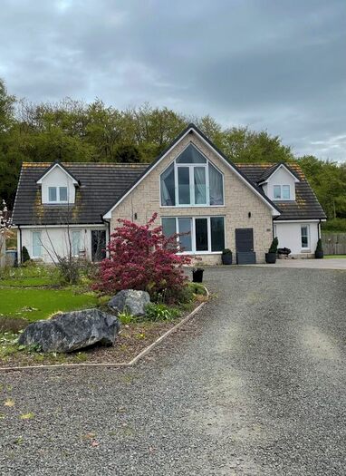 5 Bedroom Detached House To Rent In Cedar House, Lanark, ML11