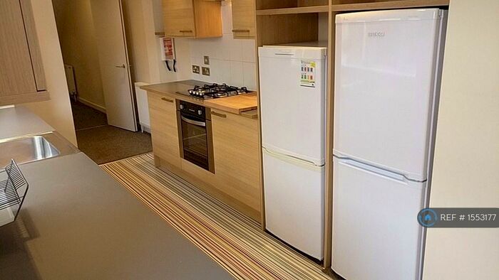 6 Bedroom Terraced House To Rent In Milton Road, Southampton, SO15