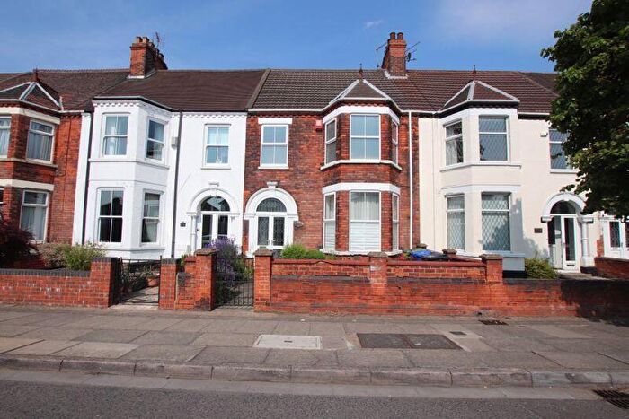 3 Bedroom Terraced House For Sale In Grimsby Road, Cleethorpes, DN35