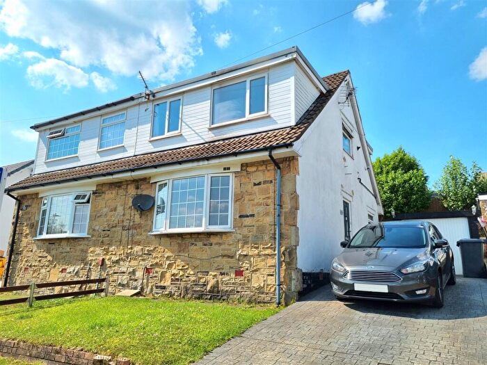 3 Bedroom Semi-Detached House For Sale In Harcourt Avenue, Thornton, Bradford, BD13