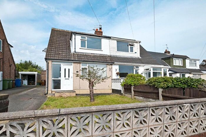 2 Bedroom Semi-Detached House To Rent In Cranbrook Avenue, Oswaldtwistle, Accrington, BB5