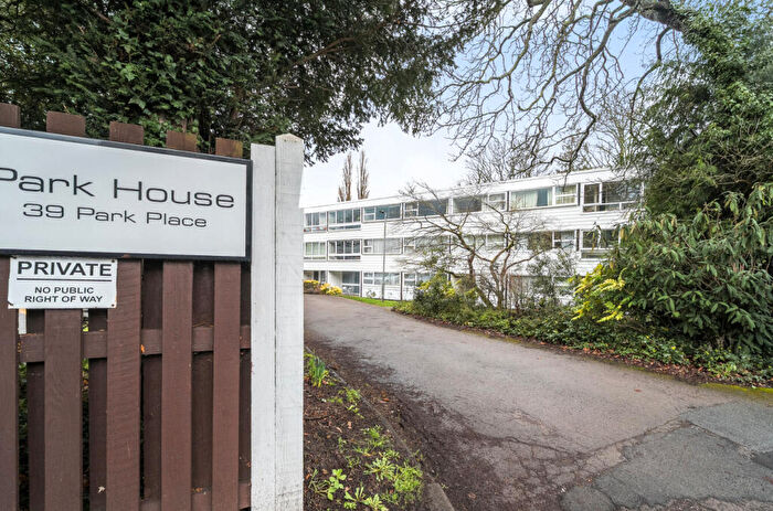 2 Bedroom Apartment For Sale In Park Place, Cheltenham, Gloucestershire, GL50