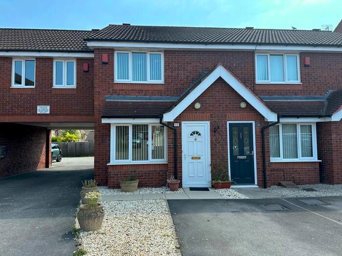 2 Bedroom Semi-Detached House To Rent In Fosseway, Gainsborough, DN21