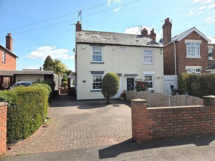 2 Bedroom Semi-Detached House For Sale In Bewdley Road, Stourport On Severn, DY13
