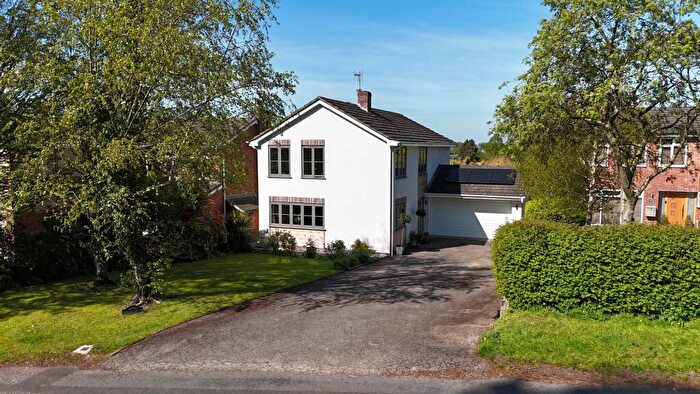 4 Bedroom Detached House For Sale In Top Road, Acton Trussell, ST17