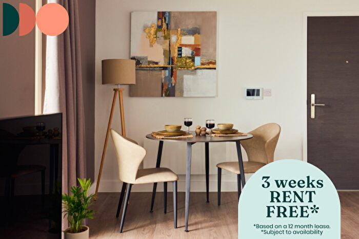 1 Bedroom Apartment To Rent In Avebury Boulevard, Milton Keynes, Buckinghamshire, MK9