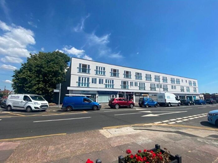 1 Bedroom Flat To Rent In Brassey Parade, Brassey Avenue, Eastbourne, BN22