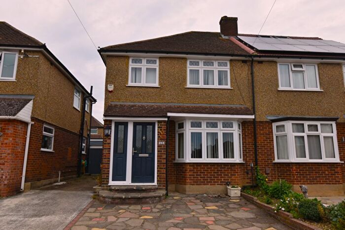 3 Bedroom Semi-Detached House To Rent In Uxbridge, UB9