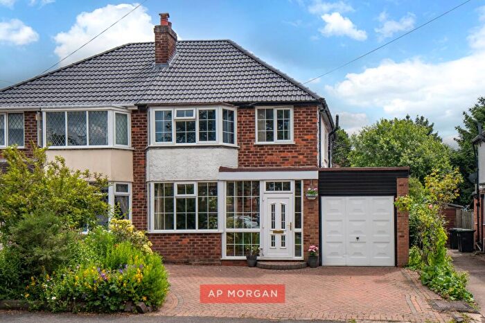 3 Bedroom Semi-Detached House For Sale In Golden Cross Lane, Catshill, Bromsgrove, Worcestershire, B61