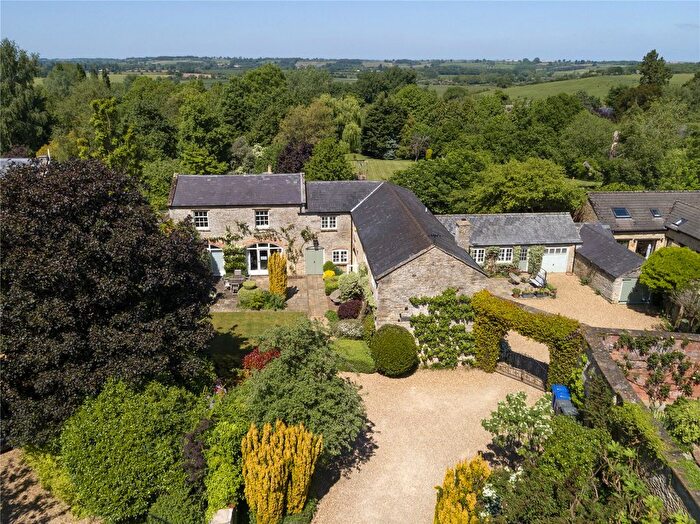 6 Bedroom Detached House For Sale In Old Lane, Farthinghoe, Brackley, Northamptonshire, NN13