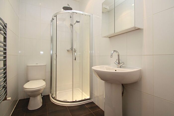 3 Bedroom Maisonette To Rent In Fairfield Road, Newcastle Upon Tyne, NE2