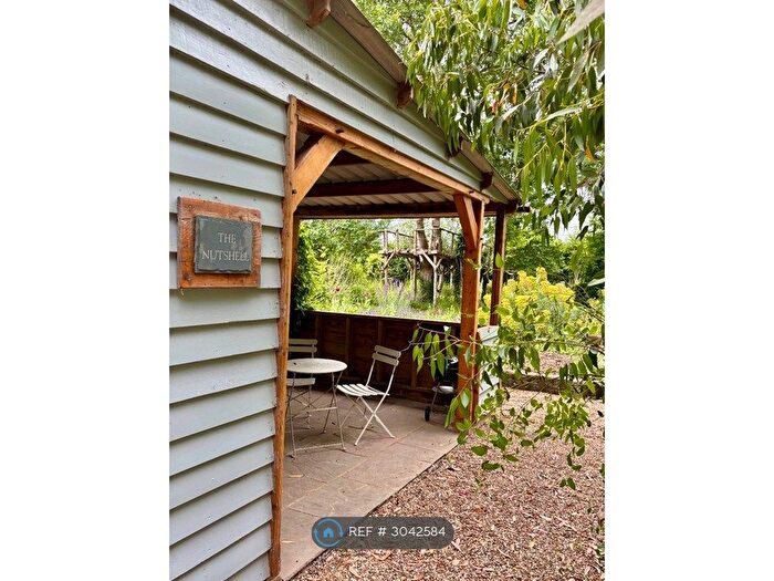 1 Bedroom Bungalow To Rent In Rose Farm Studios, Pluckley, Ashford, TN27