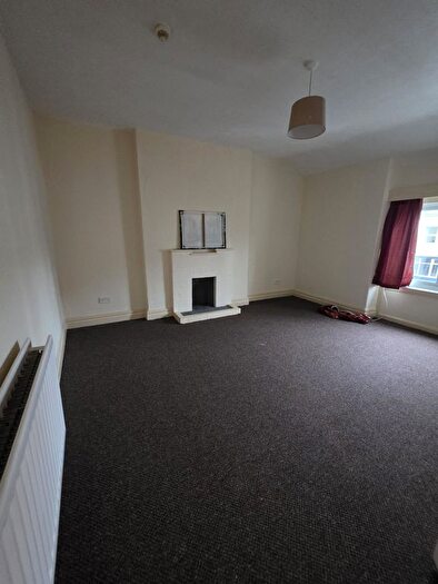 2 Bedroom Flat To Rent In Madoc Street, Llandudno, LL30
