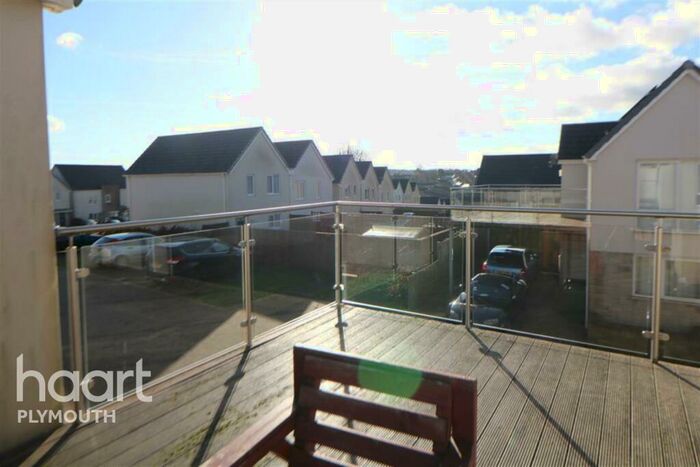 2 Bedroom Semi-Detached House To Rent In Vixen Way, PL2