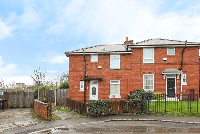 3 Bedroom Semi Detached House For Sale In Wybourn Terrace, Sheffield, S2