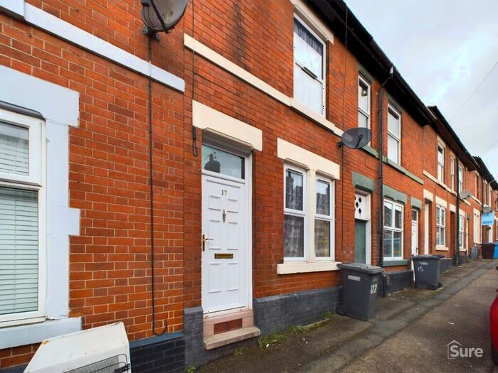 2 Bedroom Terraced House To Rent In Peach Street, Derby, DE22