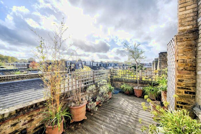 4 Bedroom Terraced House To Rent In Favart Road, Parsons Green, London, SW6