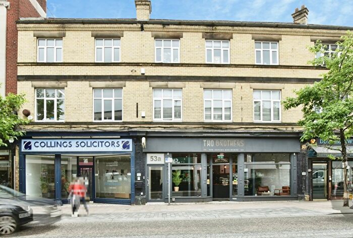 1 Bedroom Flat For Sale In Stamford New Road, Altrincham, Greater Manchester, WA14
