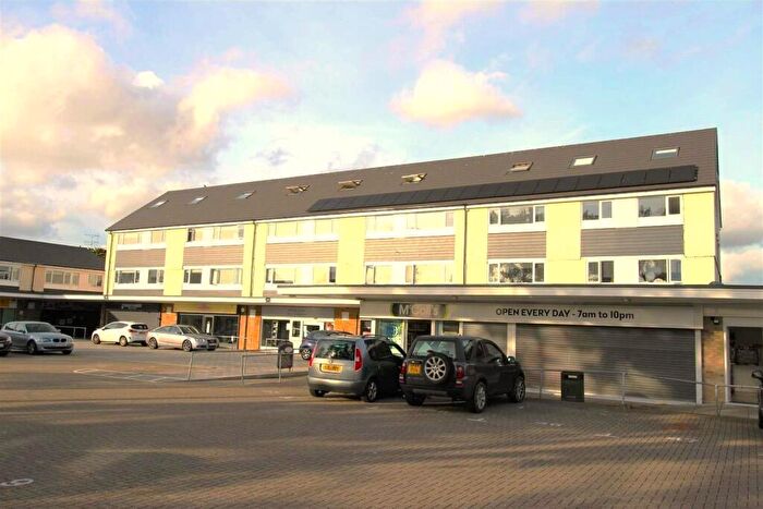 2 Bedroom Flat To Rent In Carisbrooke Road, Gosport, Hants, PO13