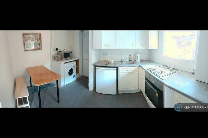 1 Bedroom Flat To Rent In Redland, Bristol, BS6