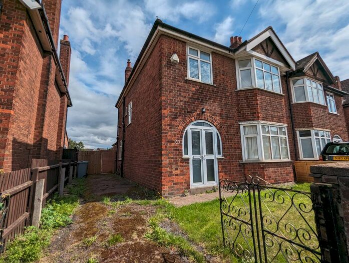 3 Bedroom Property To Rent In Harlaxton Road, Grantham, NG31