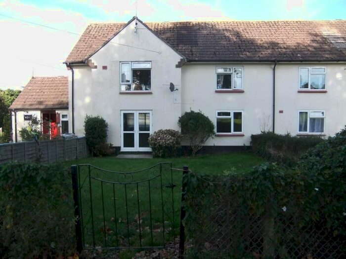 2 Bedroom Flat To Rent In Foxhill, Axminster, Devon, EX13