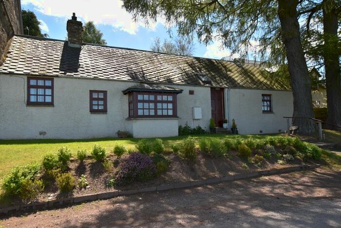 2 Bedroom Cottage For Sale In Wester Essendy, Blairgowrie, PH10