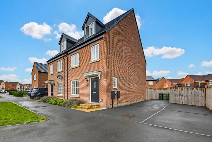 4 Bedroom Semi-Detached House For Sale In F Princes Drive, Pontefract, West Yorkshire, WF8