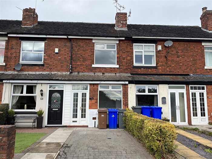 3 Bedroom Terraced House To Rent In Station View, Meir, Stoke-On-Trent, Staffordshire, ST3
