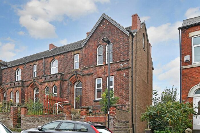 3 Bedroom End Of Terrace House For Sale In Alexandra Road, Heeley, S2