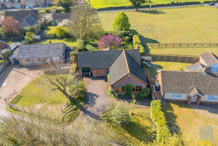 4 Bedroom Chalet For Sale In Fen Street, Old Buckenham, NR17