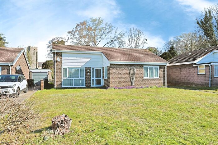 3 Bedroom Detached Bungalow For Sale In Old Vicarage Park, Narborough, PE32