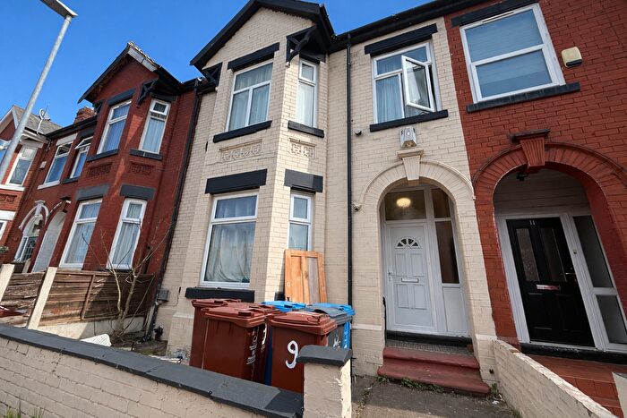 4 Bedroom Property To Rent In Harley Avenue, Manchester, M14