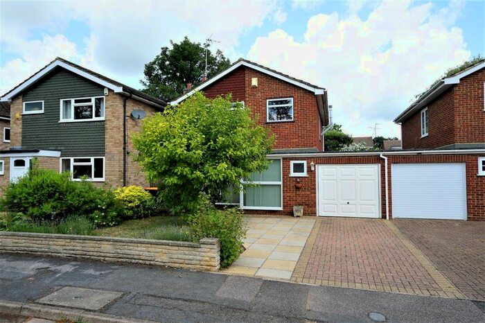 4 Bedroom Property To Rent In Cotefield Drive, Leighton Buzzard, LU7