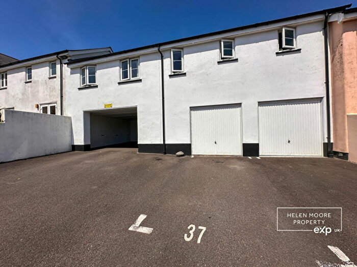 2 Bedroom Mews For Sale In Holly Berry Road, Lee Mill, Ivybridge, PL21