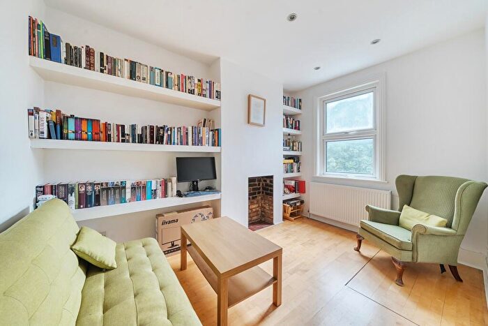2 Bedroom Apartment To Rent In Fairthorn Road London, SE7