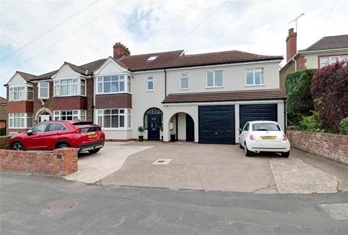 4 Bedroom Semi-Detached House For Sale In Ferriby Road, Barton-upon-Humber, Lincolnshire, DN18