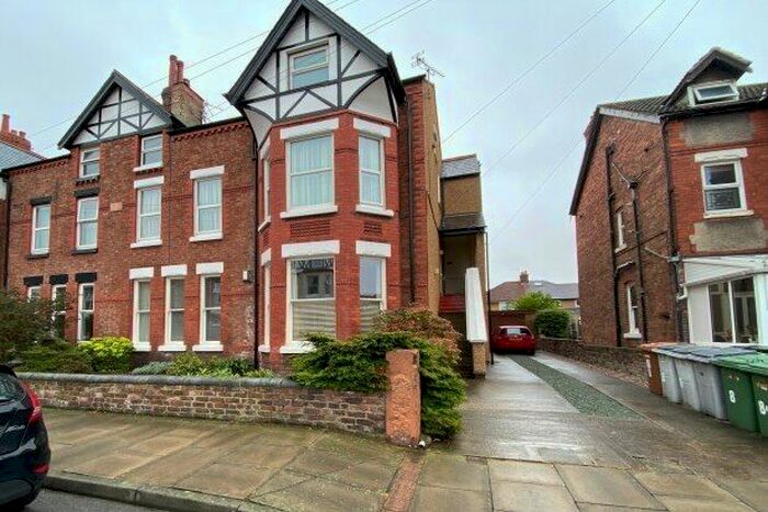 2 Bedroom Flat To Rent In Dunraven Road, Wirral, CH48