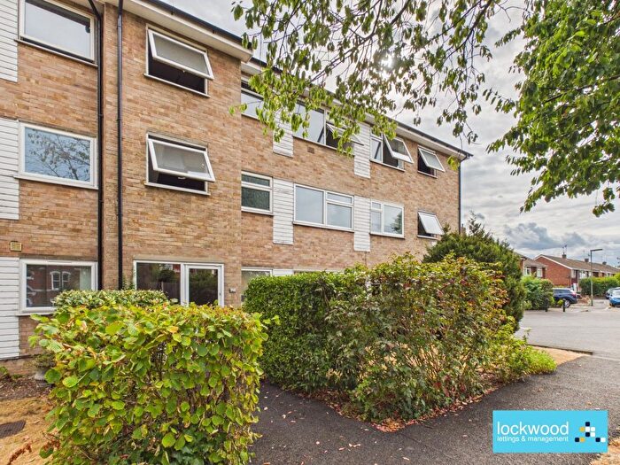 1 Bedroom Flat To Rent In Feltham Hill Road, Ashford, TW15