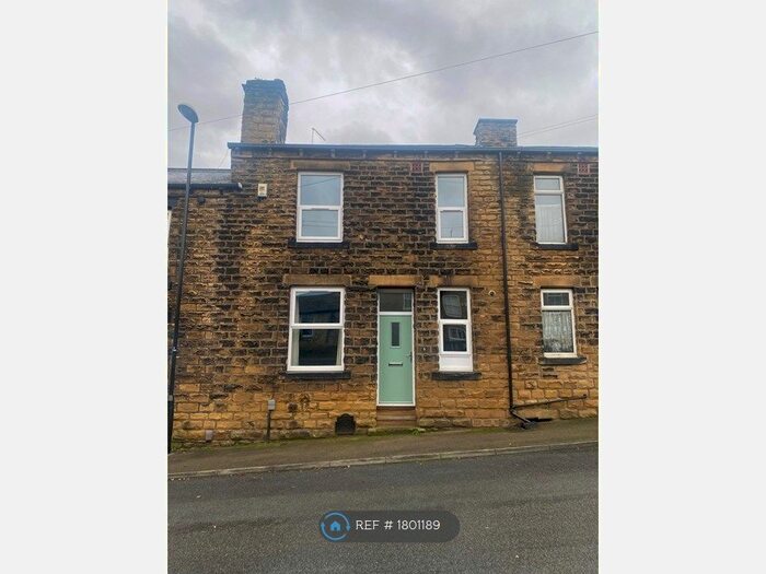 2 Bedroom Terraced House To Rent In Kirkham Street, Leeds, LS13