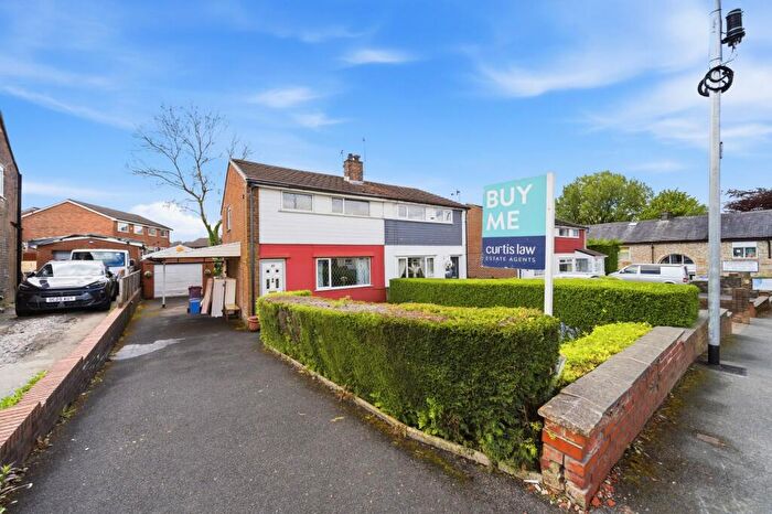 3 Bedroom Semi-Detached House For Sale In Marsh House Lane, Darwen, BB3
