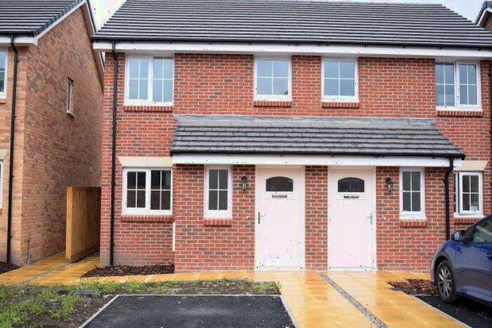 2 Bedroom Semi-Detached House To Rent In Llys Morfydd, Swansea, SA4