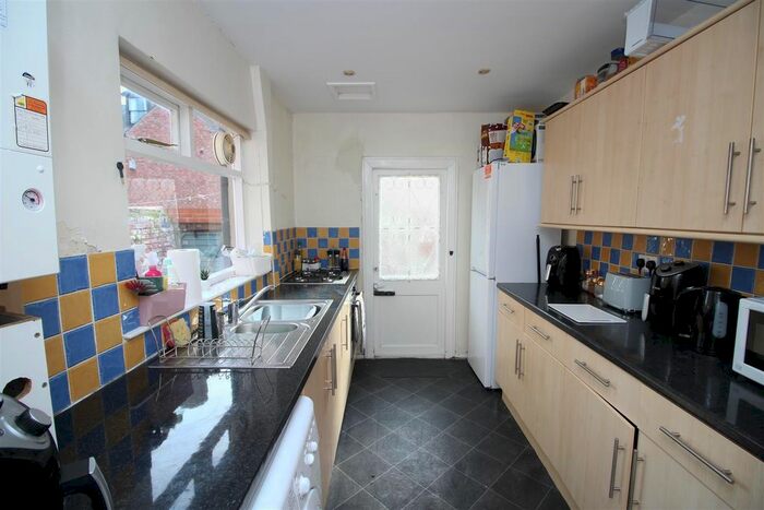5 Bedroom Terraced House To Rent In Ripon Gardens, Jesmond Vale, Newcastle Upon Tyne, NE2